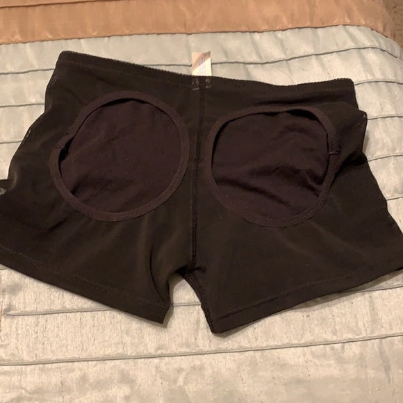 Booty lifter - Picture 2 of 2